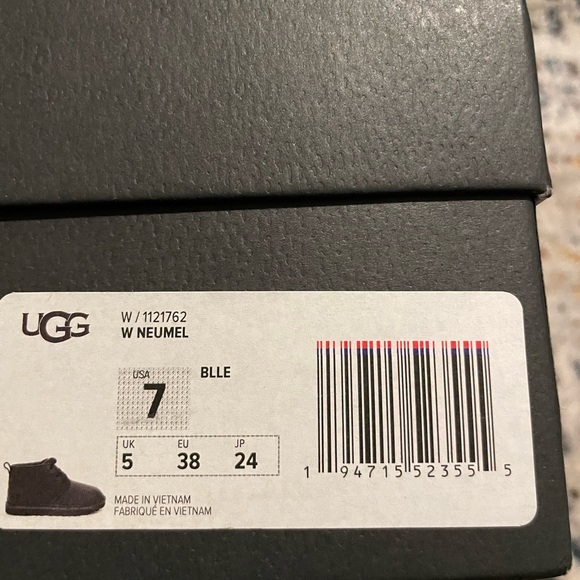 Women’s UGG Neumel size 7 - Picture 7 of 7